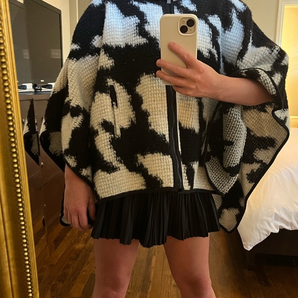 French Connection Houndstooth Black and White Poncho Cape - S/M - Picture 7 of 7